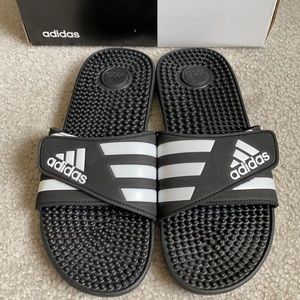 Adidas Adissage Slides